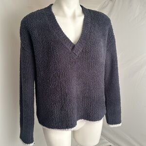 Red Haute grayish blue super soft and stretchy v-neck sweater